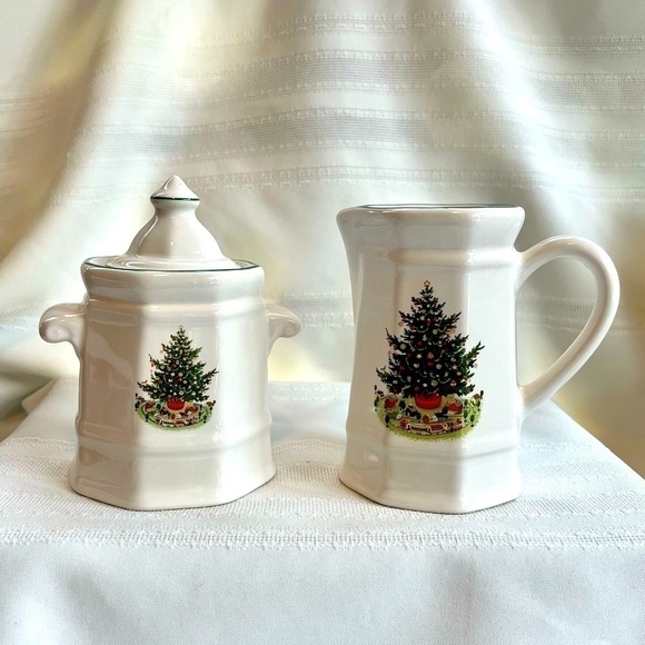 Pfaltzgraff Christmas Heritage Creamer & Sugar Bowl VTG Made in USA EUC - Picture 1 of 8